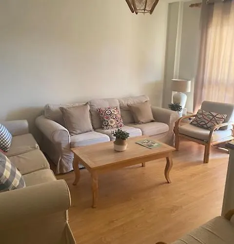 Piso Martinez Catena * 푸엔히롤라